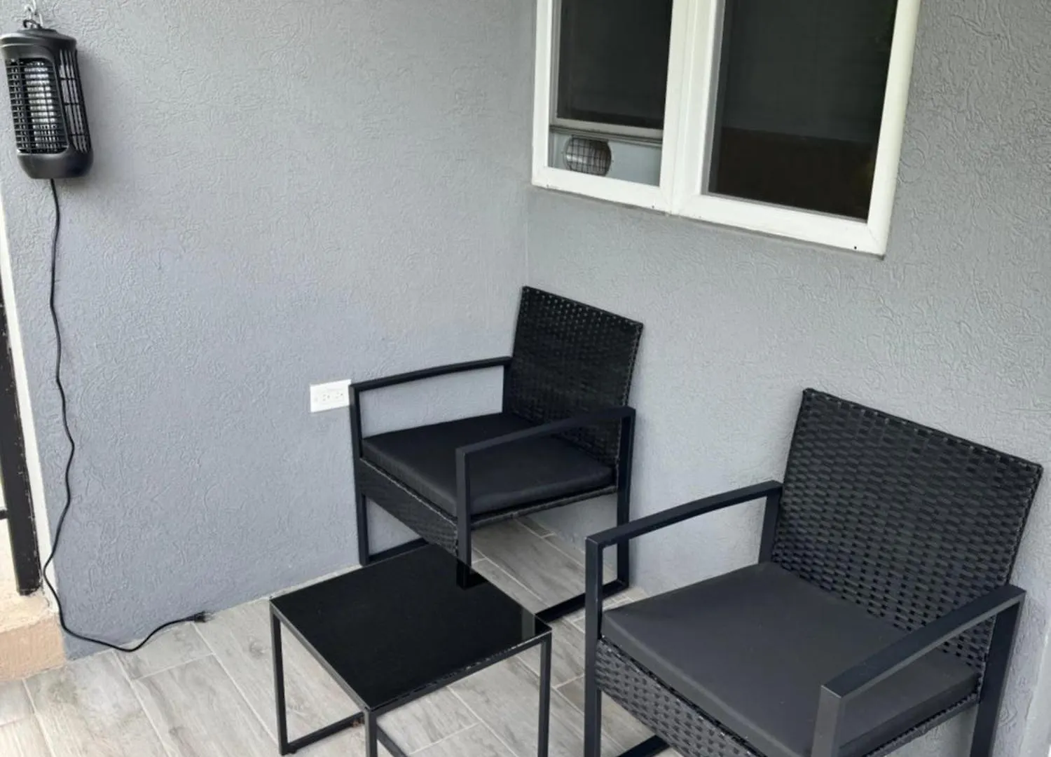 Modern View Apartment Kingston