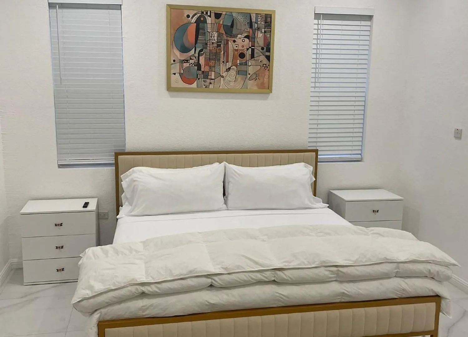 Modern View Apartment Kingston